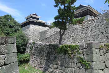 松山城 太鼓櫓と筒井門