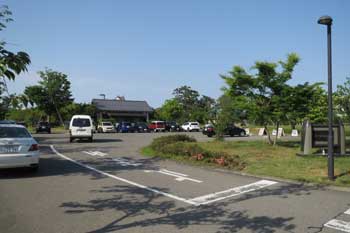 新発田城 駐車場